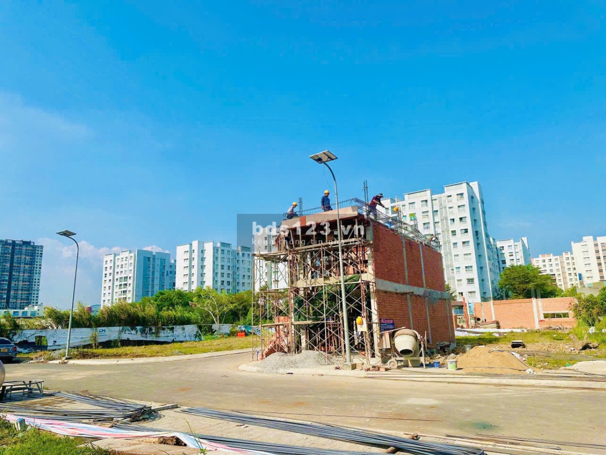 Bán đất thổ cư Hồ Học Lãm, gần đại lộ Võ Văn Kiệt, 100m, Giá 1,8 Tỷ