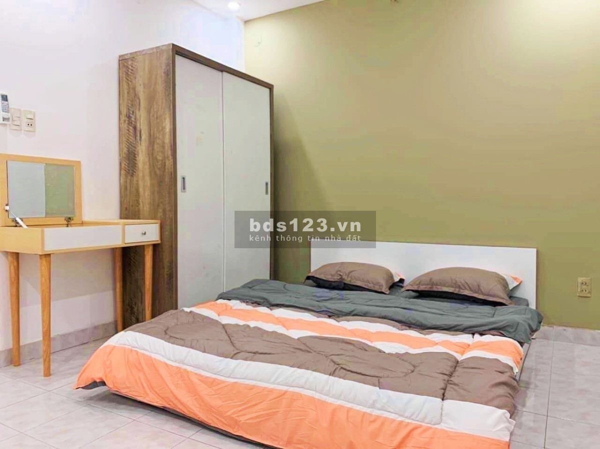Bán nhà đường Nguyễn Văn Quỳ, Phường Phú Thuận, Quận 7