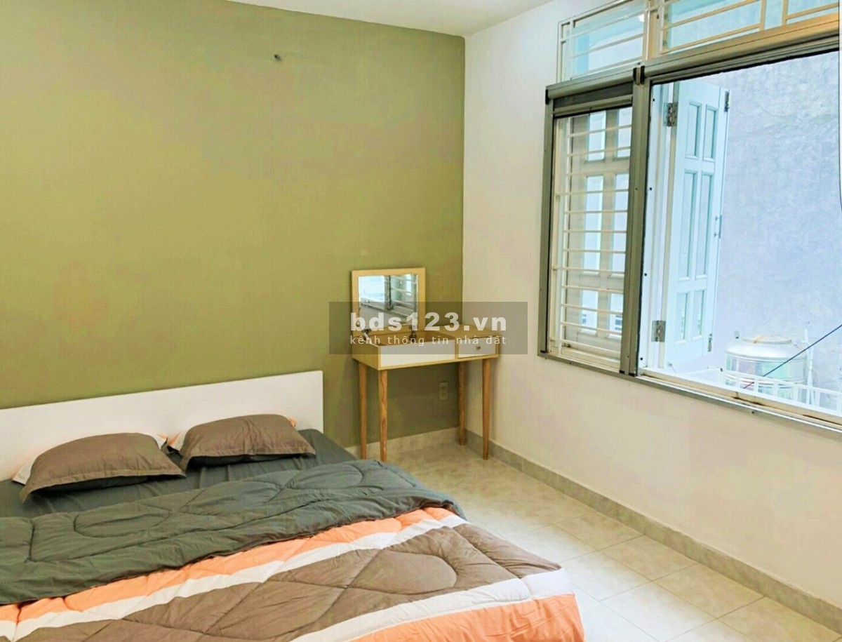 Bán nhà đường Nguyễn Văn Quỳ, Phường Phú Thuận, Quận 7