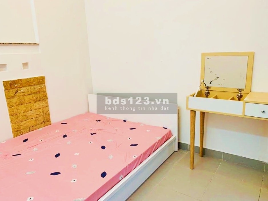 Bán nhà đường Nguyễn Văn Quỳ, Phường Phú Thuận, Quận 7