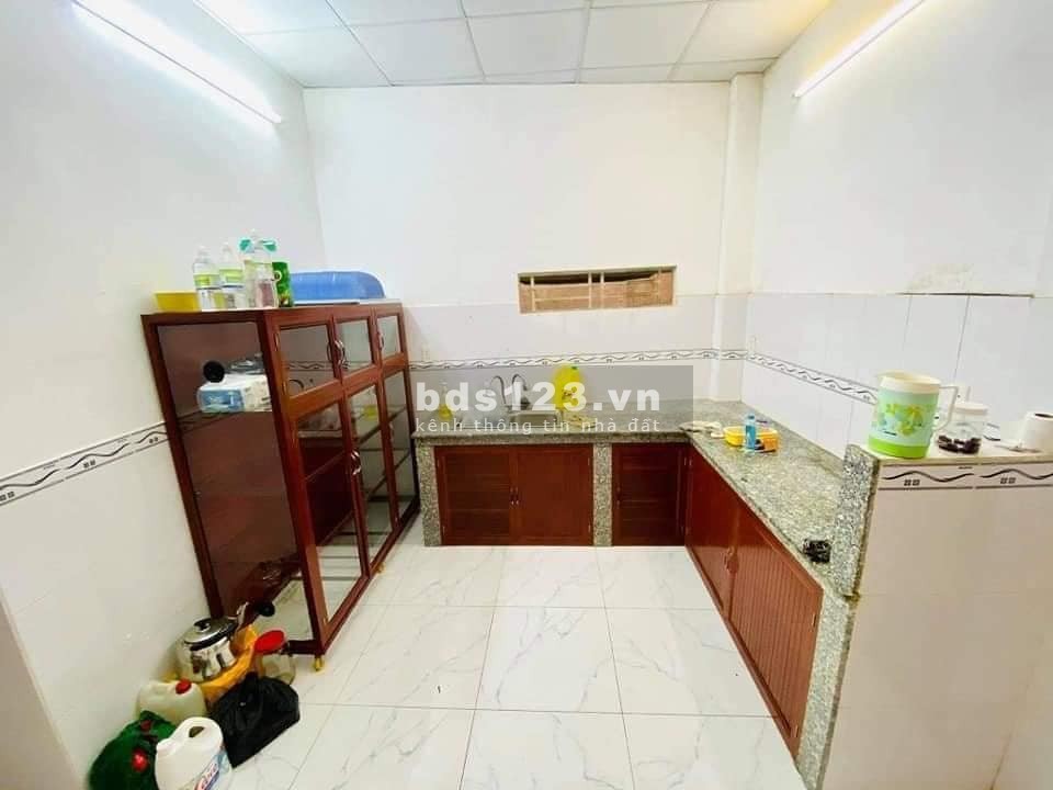 Bán nhà đường Nguyễn Văn Quỳ, Phường Phú Thuận Quận 7