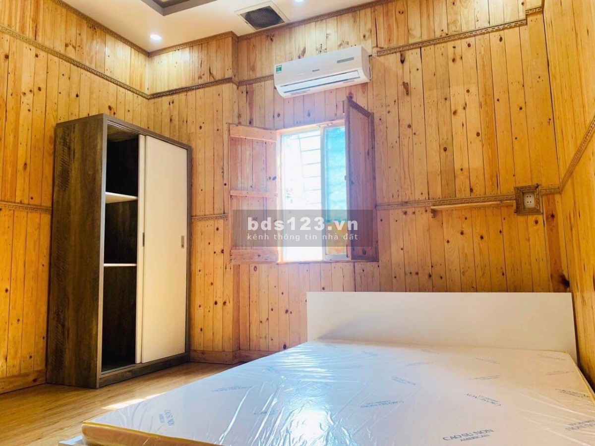 Bán nhà đường Nguyễn Văn Quỳ, Phường Phú Thuận, Quận 7