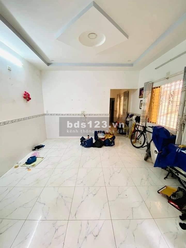Bán nhà đường Nguyễn Văn Quỳ, Phường Phú Thuận Quận 7