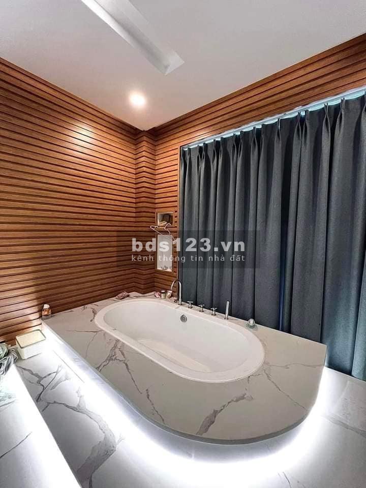 Bán nhà Lê Văn Lương, Phường Tân Kiểng Quận 7