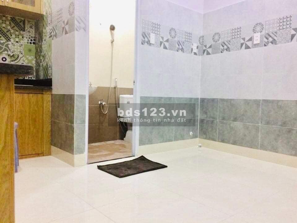 Bán nhà Huỳnh Tấn Phát, khu phố 1,P.Tân Thuận Đông, Quận 7
