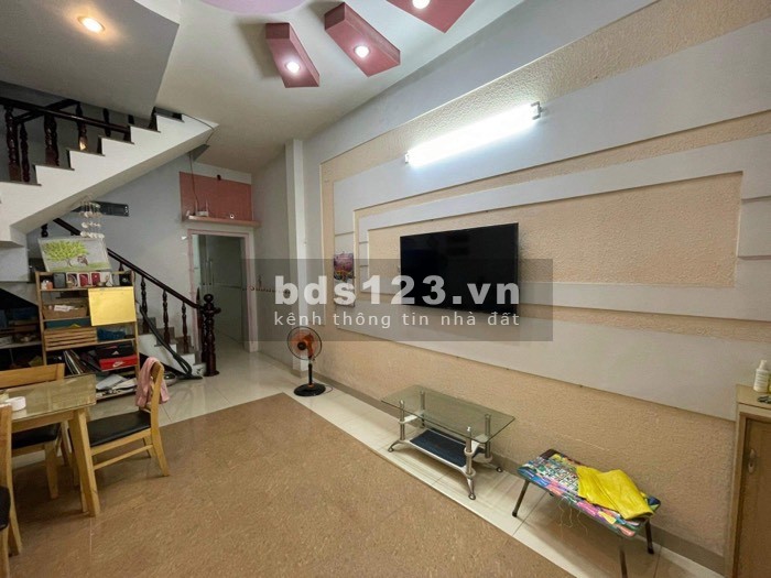 Nhà đẹp 2 lầu – Sổ riêng – Hẻm ô tô đỗ cửa – Giá chỉ từ 4x tỉ
