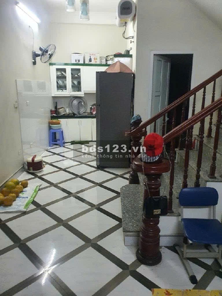 Bán nhà Lạc Long Quân, Tây Hồ, Hà Nội