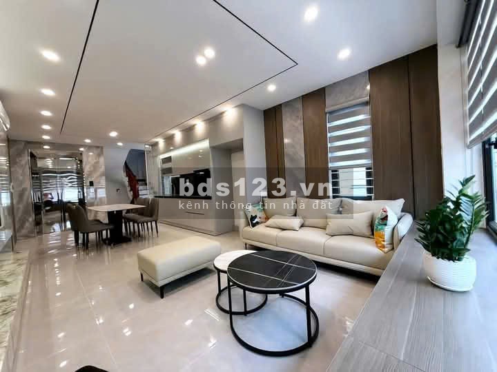 ĐẸP MÊ - LÔ GÓC - FULL NỘI THẤT - 7 TẦNG THANG MÁY - GARA ÔTÔ - TRUNG TÂM THẠCH BÀN LONG BIÊN