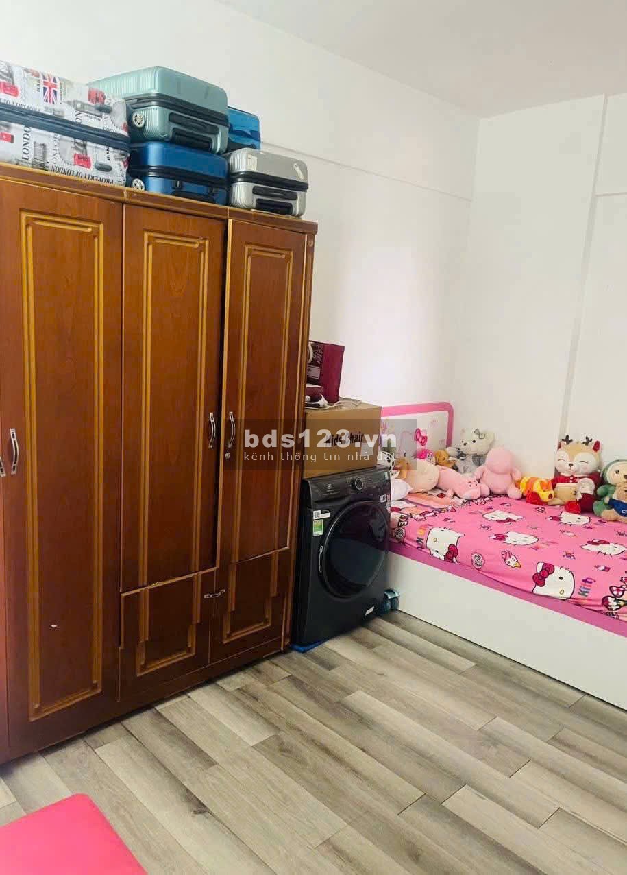 Căn hộ Ruby Garden, P15, Tân Bình : 75m2, 2p ngủ, 2wc, NT, 9tr/th