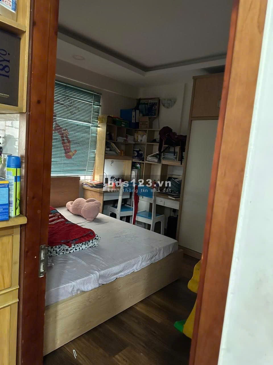 Căn hộ Ruby Garden, P15, Tân Bình : 75m2, 2p ngủ, 2wc, NT, 9tr/th