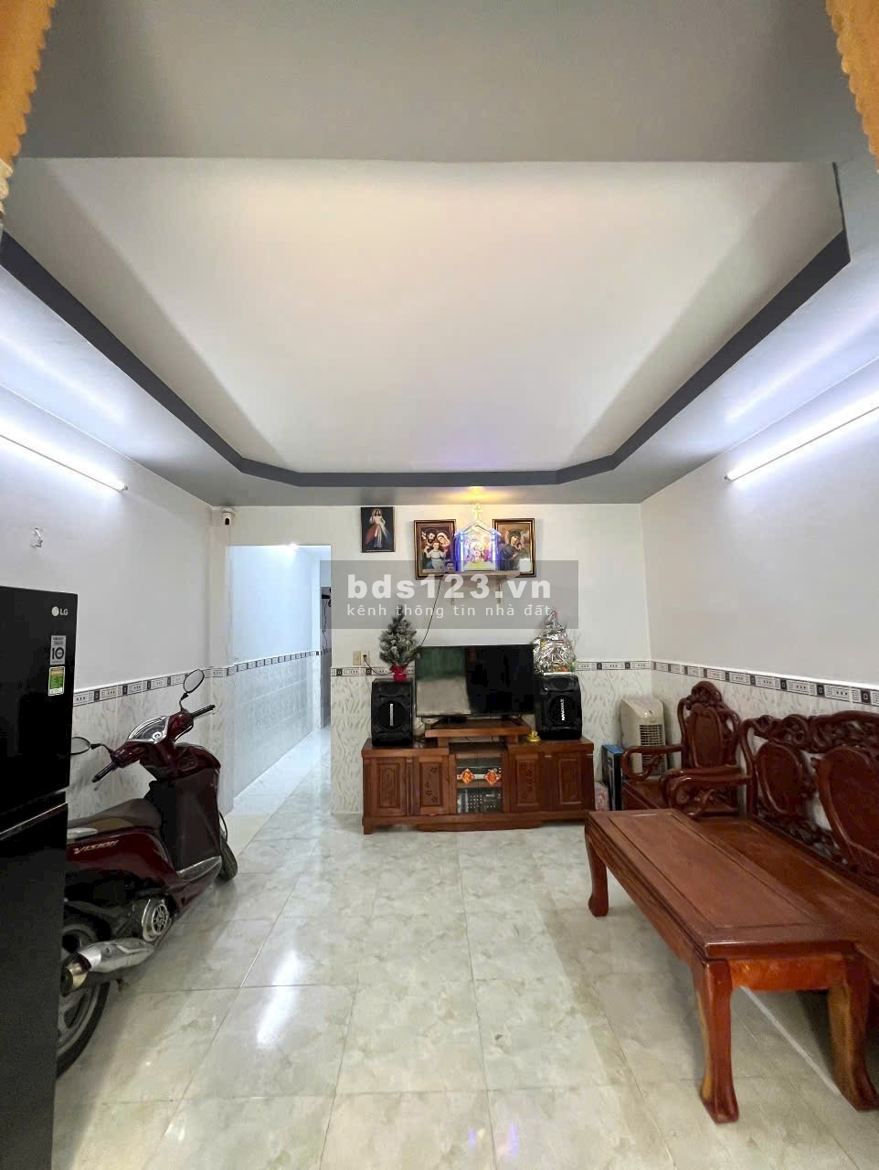 Nhà đẹp hẻm ô tô 5m thông 4x15m 3 PN có phòng ngủ ở tầng trệt đường 1A Vĩnh Lộc