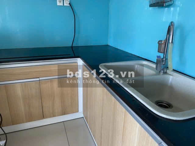 Chung cư Screc, P12, Q3, CĂN GÓC, 2p, 2wc, 85m2, giá 13tr/tháng
