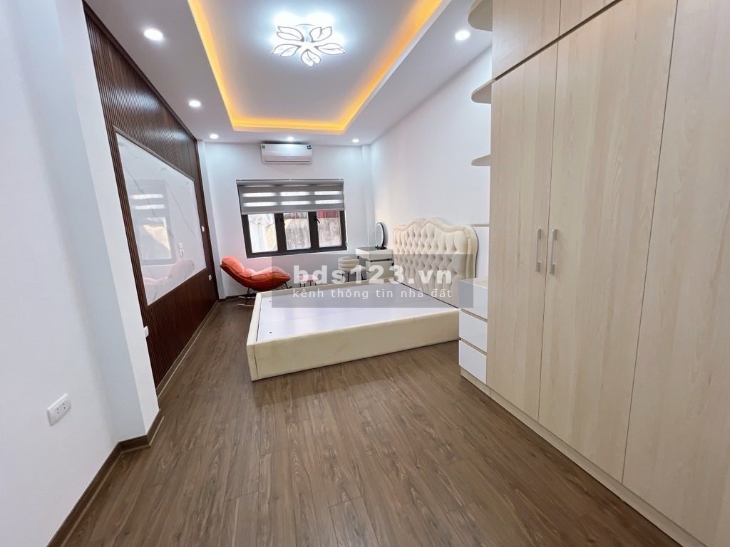 SIÊU PHẨM HAI BÀ TRƯNG - TRƯƠNG ĐỊNH - MẶT THOÁNG 31m2 x5 TẦNG MỚI FULL NỘI THẤT ️