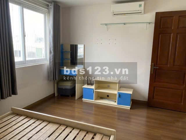 Chung cư Screc, P12, Q3, CĂN GÓC, 2p, 2wc, 85m2, giá 13tr/tháng