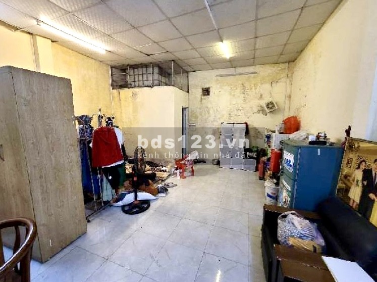 Bán nhà Hiếm Gần Hồ Tây – Mặt Tiền 11.7m – Chỉ Dưới 5 Tỷ - Phố Hồng Hà
