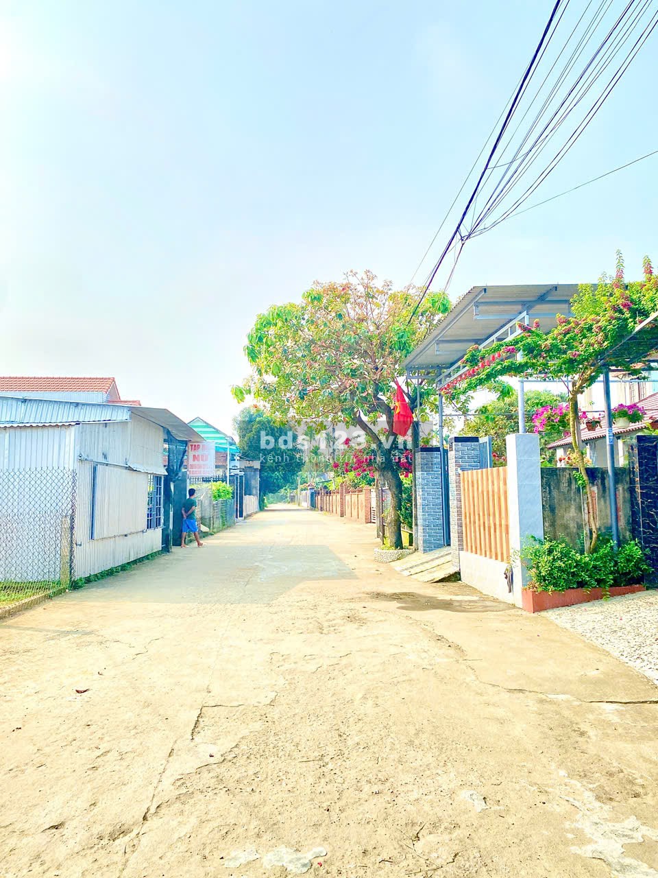 Đất Nam Phước Gần Ủy Ban Huyện - 140m2 full thổ cư - Đường 5m thông thoáng - Giá 9xx - Sẳn Sổ