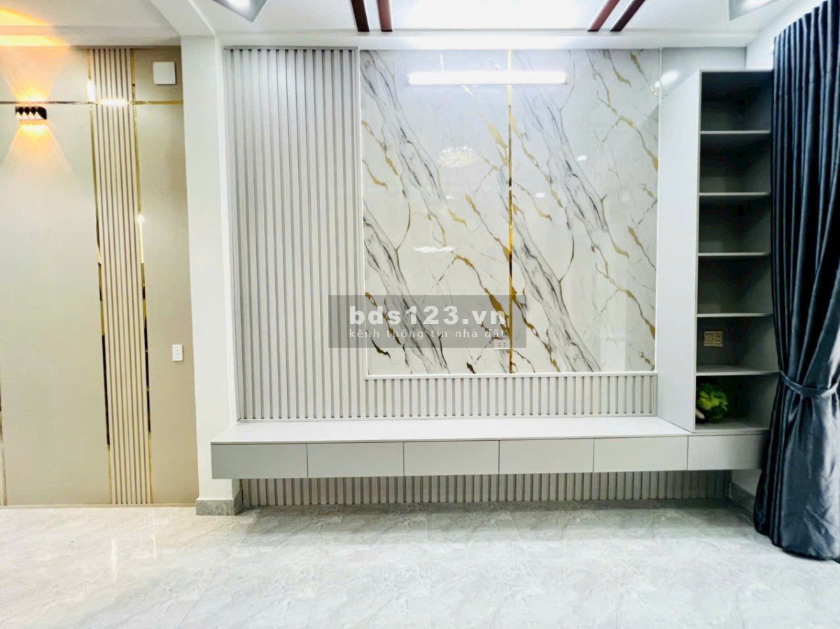 Nhà SHR Đường Huỳnh Thị Hai, P. Tân Chánh Hiệp, Q.12