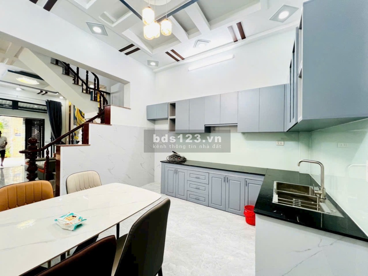 Nhà SHR Đường Huỳnh Thị Hai, P. Tân Chánh Hiệp, Q.12