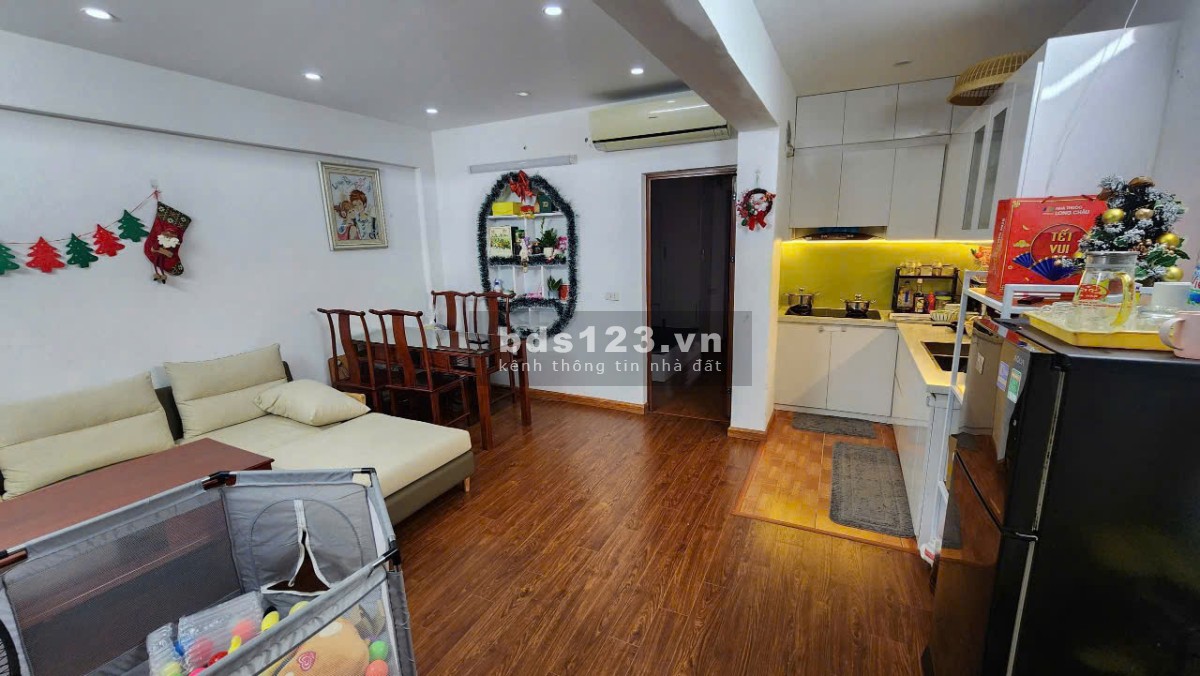 Bán căn hộ tập thể Nghĩa Tân, Cầu Giấy, tầng 4, 70m2