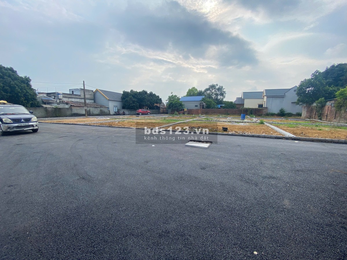 80,6m full thổ cư Đông Sơn - Đường apphan 6m - 200m ra trục liên huyện - 2,x tỷ