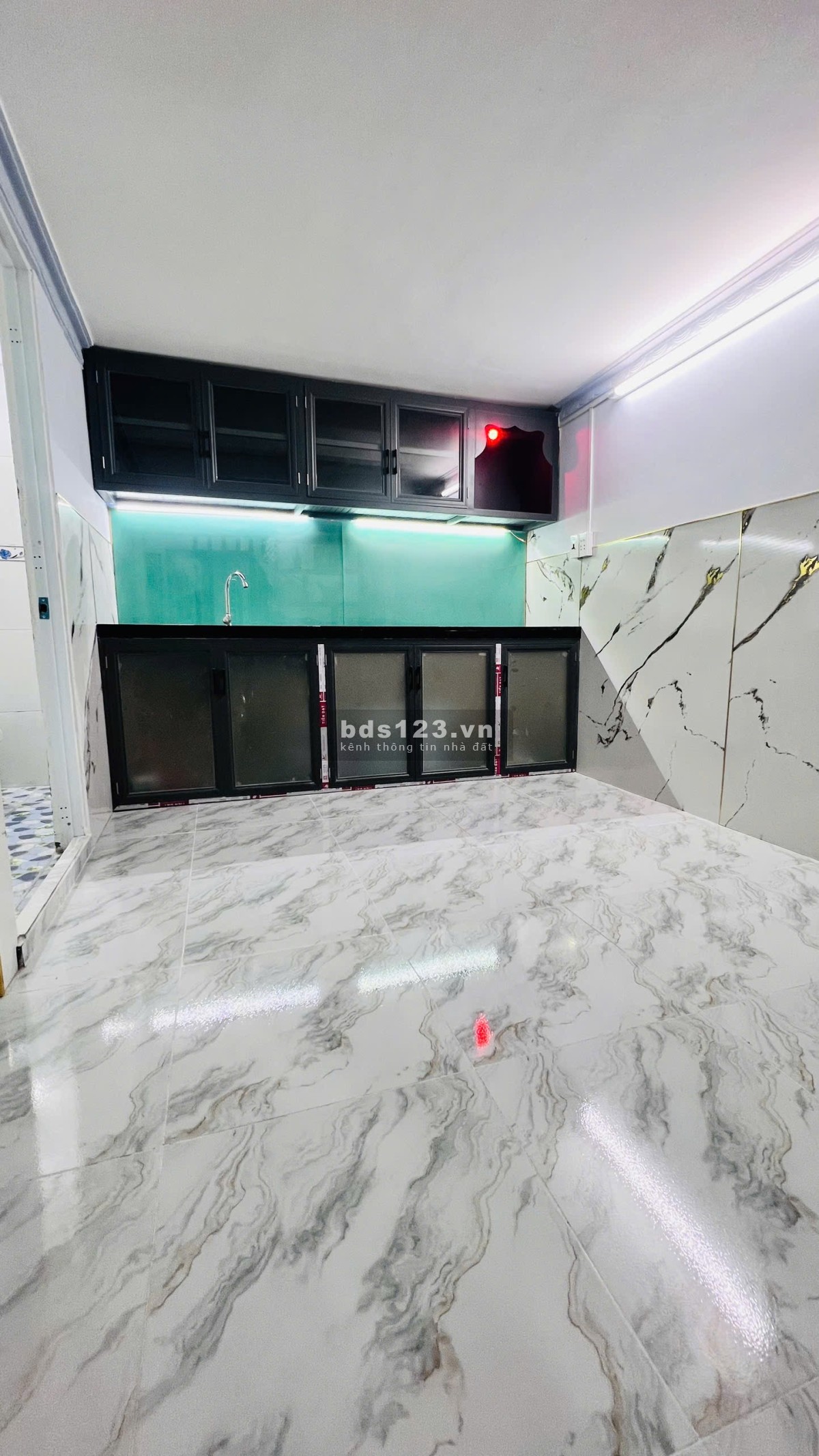 Nhà Đường Quốc lộ-50-DT-3,8m x 10m-1 trệt-1 lửng-giá bán-2 tỷ 380 triệu