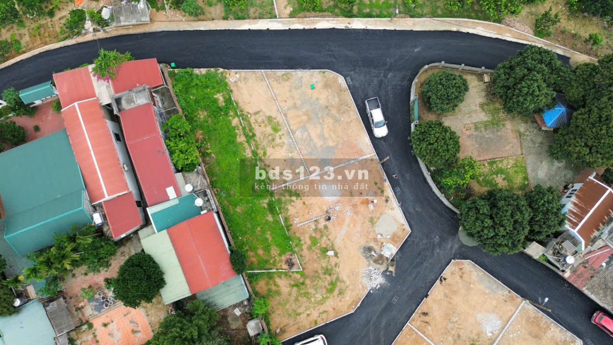 80,6m full thổ cư Đông Sơn - Đường apphan 6m - 200m ra trục liên huyện - 2,x tỷ