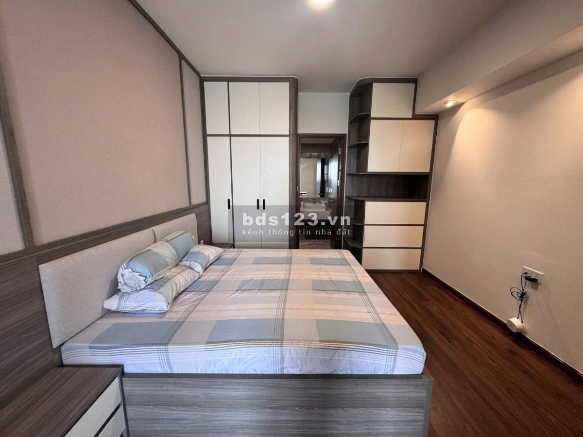 Satra Eximland,Phan Đăng Lưu,Phú Nhuận:138m2,3p ngủ,2wc,NT,22tr/th