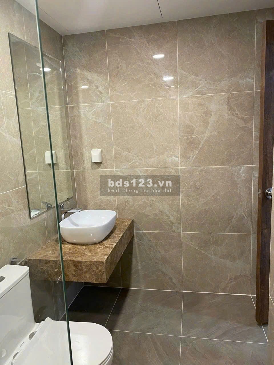 Satra Eximland,Phan Đăng Lưu,Phú Nhuận:138m2,3p ngủ,2wc,NT,22tr/th
