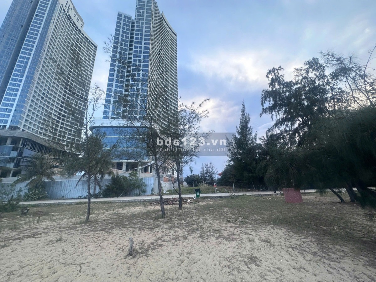 Chuyển nhượng 1.512,25 m² đất kim cương mặt biển Bình Sơn, Ninh Thuận