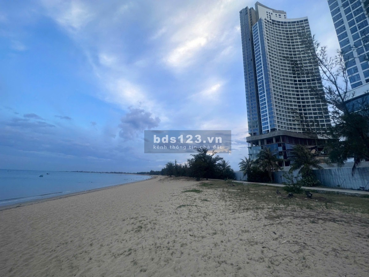 Chuyển nhượng 1.512,25 m² đất kim cương mặt biển Bình Sơn, Ninh Thuận
