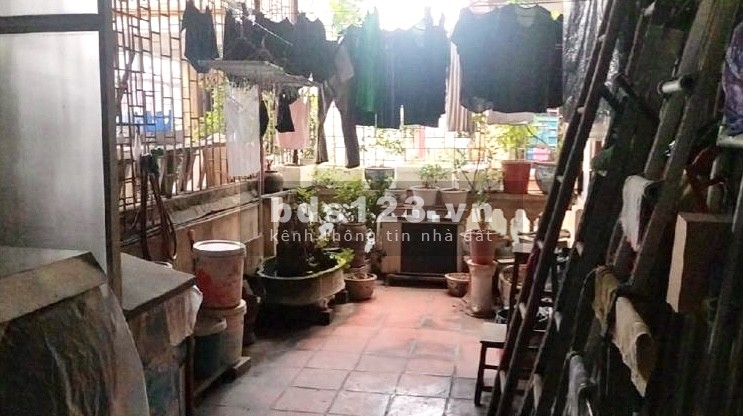 Bán nhà mặt phố Hoàng Hoa Thám – Nhà 4 tầng, giá chỉ 6 tỷ – Phân lô, ô tô đỗ cửa