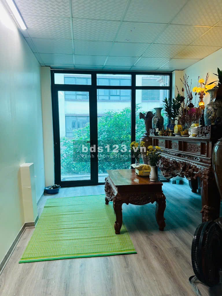Phân Khu Tổng cục Chính trị Lai xá 82m- 3 tầng- Ô tô đỗ cửa- nhỉnh 10tỷ.