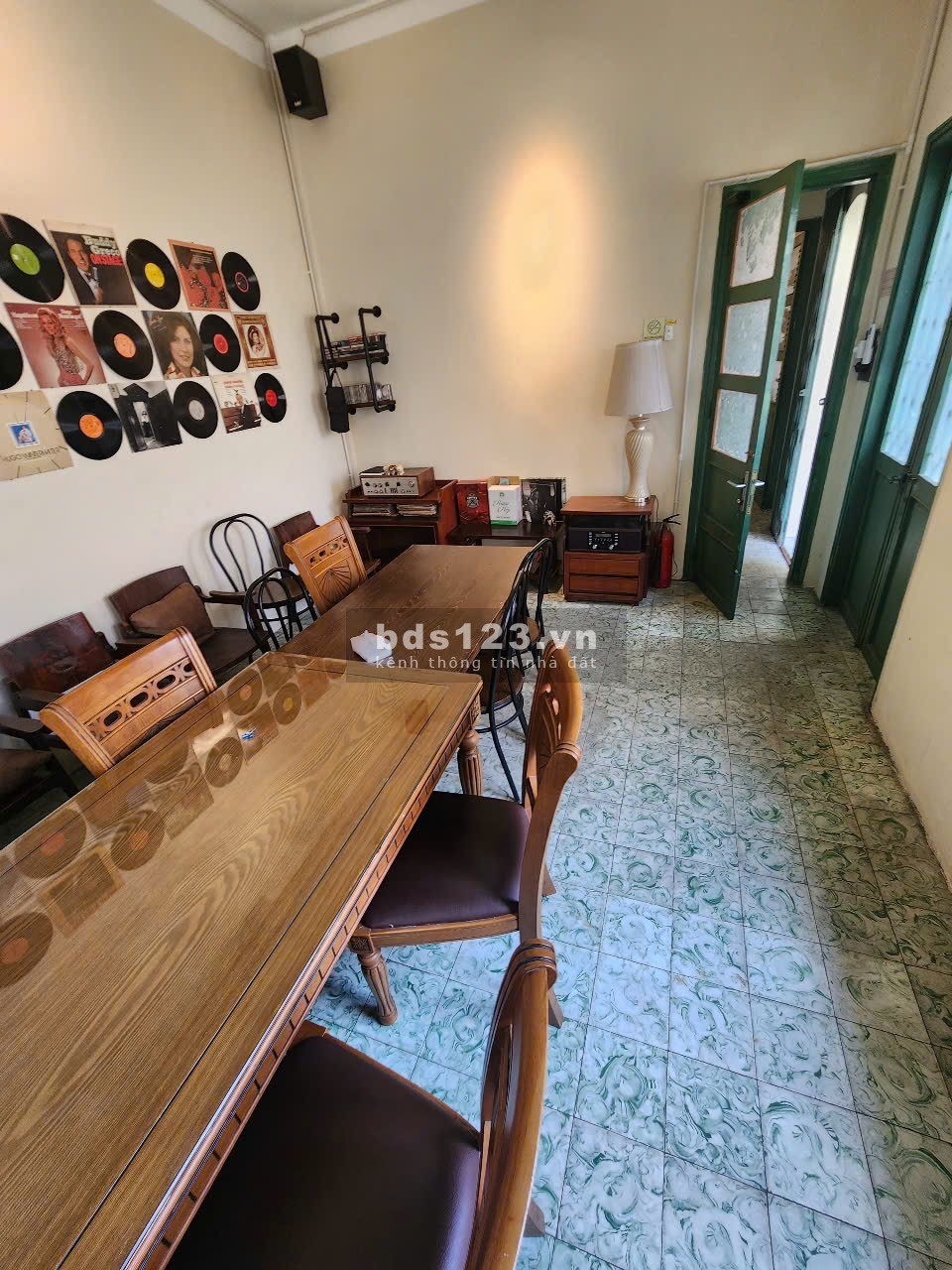 Nhà MT kiểu villa làm quân cafe studio, vp...
