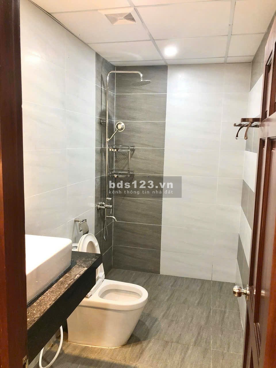 Còn trống một phòng duy nhất - Full nội thất - Máy giặt riêng - Ngay khu sinh viên Quận 7