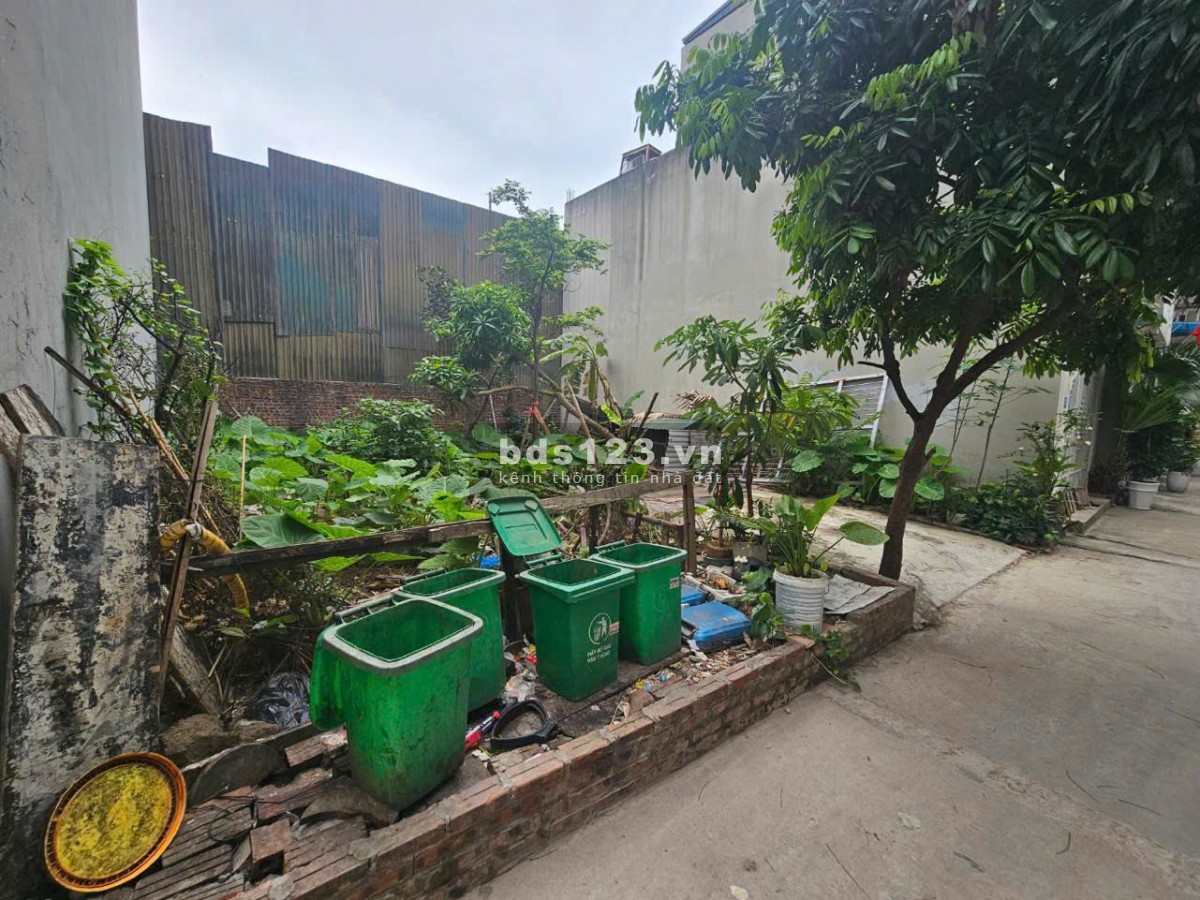 Phân khu Cán bộ đường Văn Minh 50m đât- mt 4.5m- Ô tô vào nhà- nhỉnh 8tỷ.