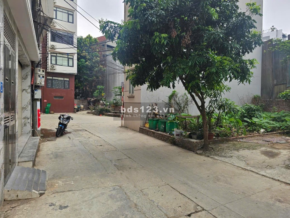 Phân khu Cán bộ đường Văn Minh 50m đât- mt 4.5m- Ô tô vào nhà- nhỉnh 8tỷ.
