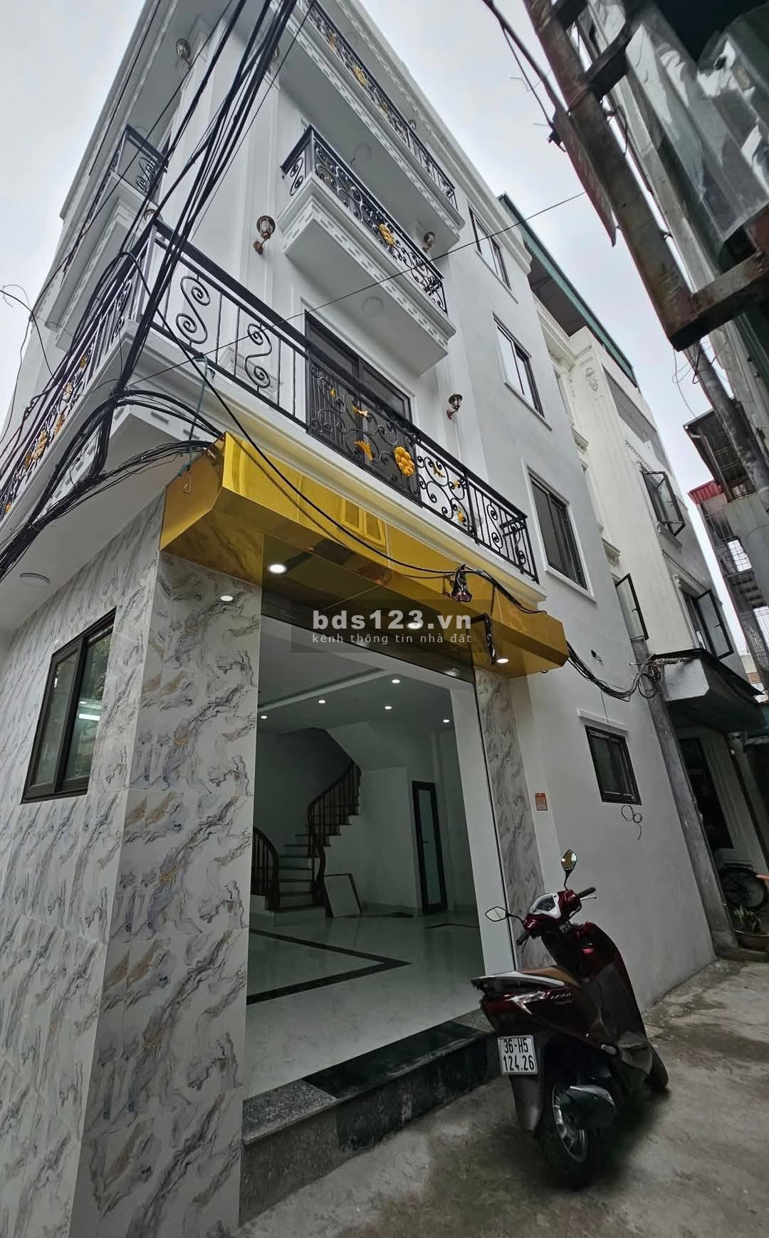 NHÀ LÔ GÓC - XÂY ĐỘC LẬP - NGÕ SẠCH ĐẸP - ÔTÔ ĐỖ GẦN - 50M CHỈ LOANH QUANH 6 TỶ