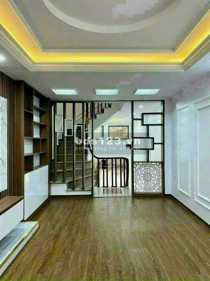 Bán Nhà Thôn Thượng Thanh Oai ,Ngõ Nông , Gần mặt phố ngõ chợ , Diện tích 38m x3,5 tầng 4tỷ