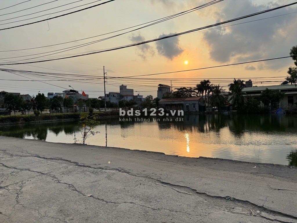 Ngõ ao cá Thôn Mùi , Thanh Oai bán nhà gấp , Diện tích 41m 5 tỷ