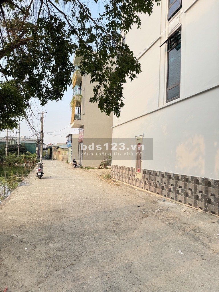 Ngõ ao cá Thôn Mùi , Thanh Oai bán nhà gấp , Diện tích 41m 5 tỷ