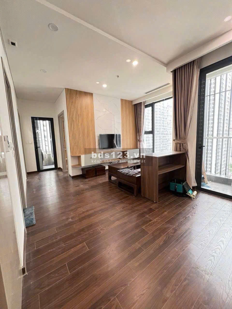 Bán gấp căn 2N+ 63m2 toà MASTERI B Vinhomes Smart tầng siêu đẹp giá siêu tốt 5 tỷ 380