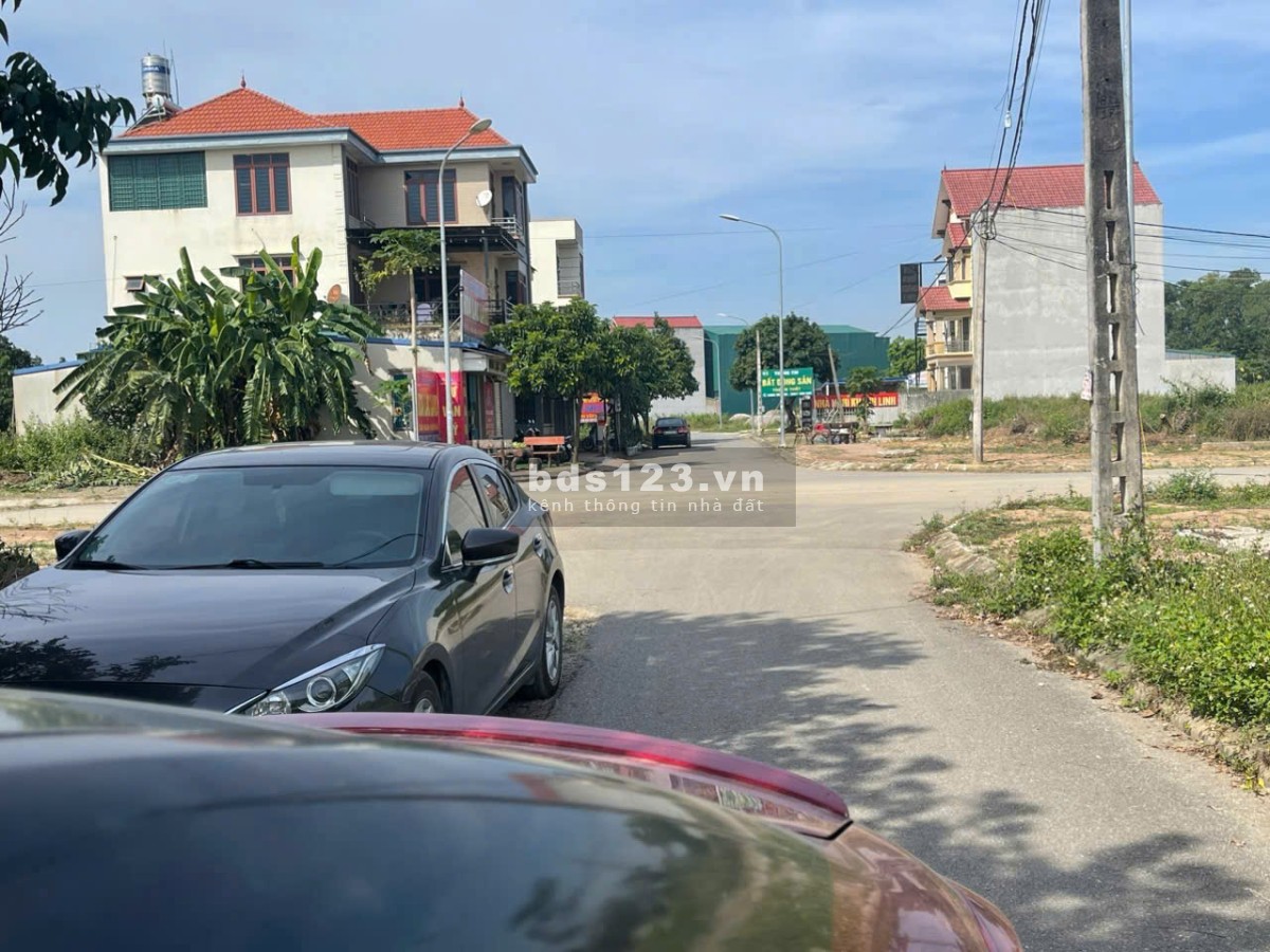 Chính chủ bán nhanh đất 125m Nằm Trên Trục Chính Khu Tái Định Cư Bình Yên - Thạch Thất, Hà Nội