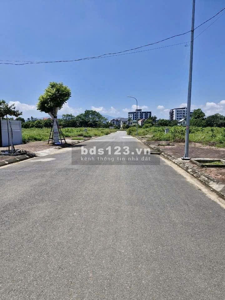 Chính chủ bán nhanh đất 125m Nằm Trên Trục Chính Khu Tái Định Cư Bình Yên - Thạch Thất, Hà Nội