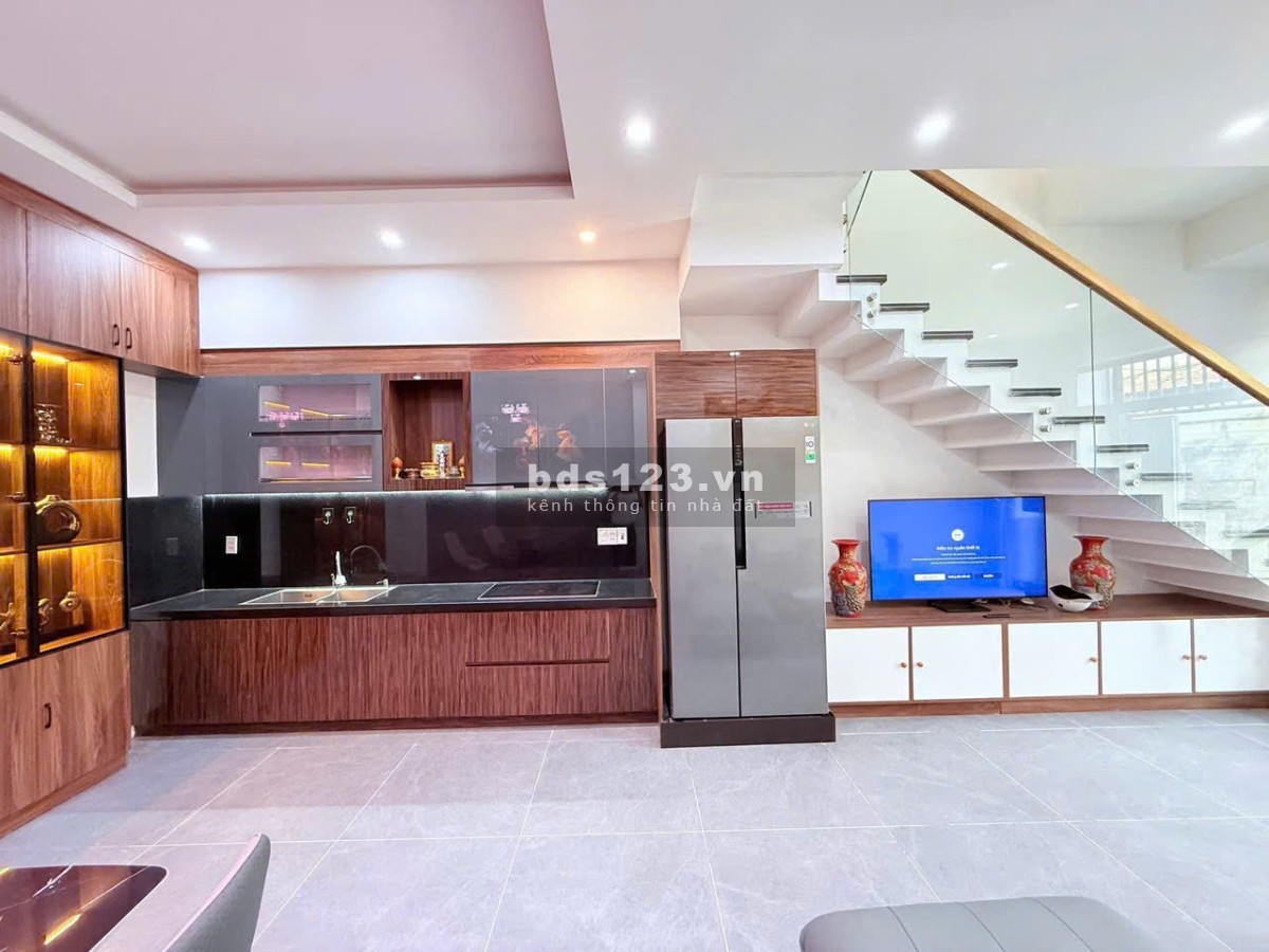 Bán nhà 2 tầng – Kiệt ô tô 5m – Kiệt 242 Tô Hiệu, Hòa Minh, Liên Chiểu