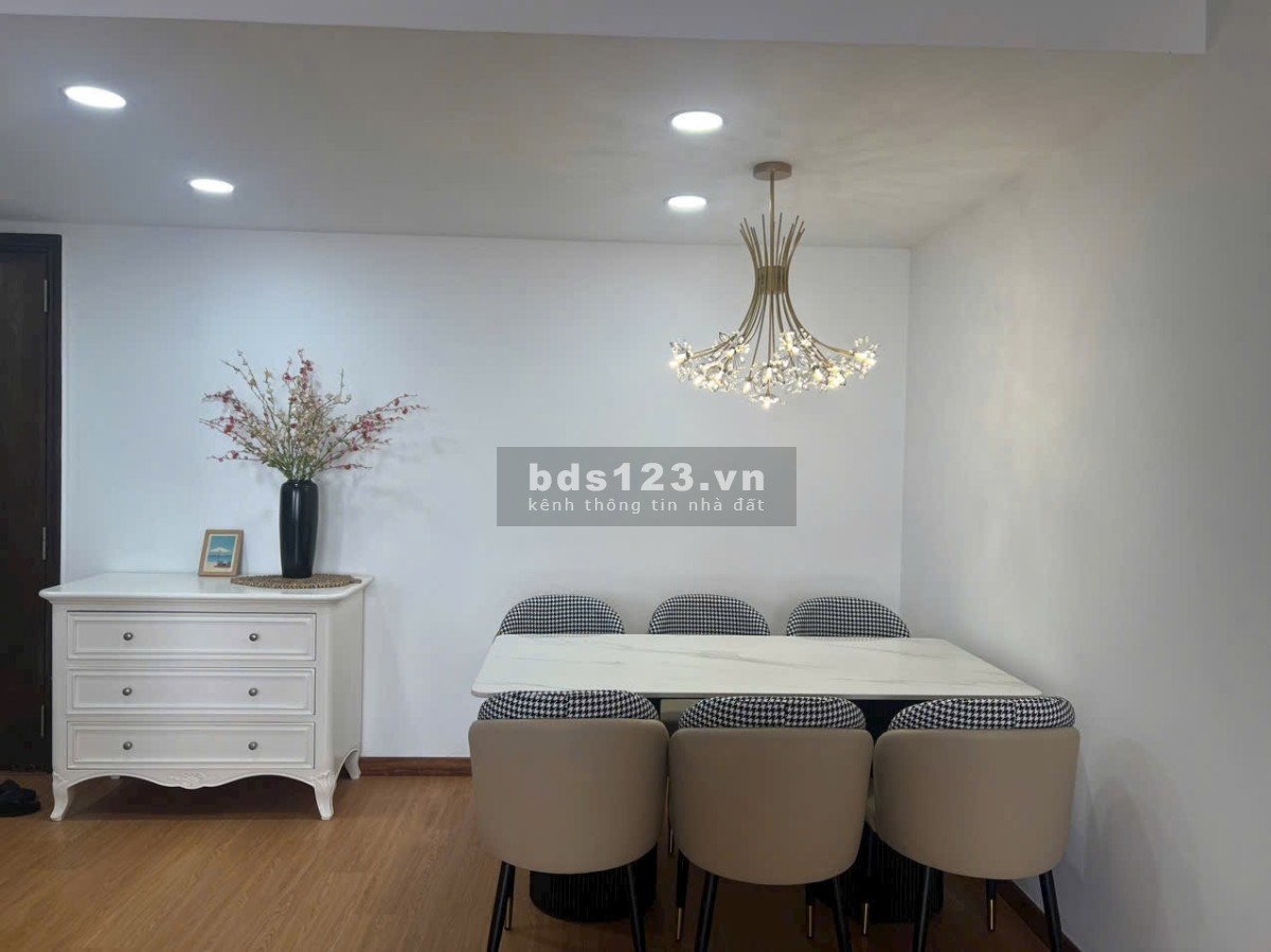 Bán căn hộ chung cư 112m2 tại Phường Thảo Điền, Quận 2, Hồ Chí Minh, 8,6 tỷ Tropic Garden