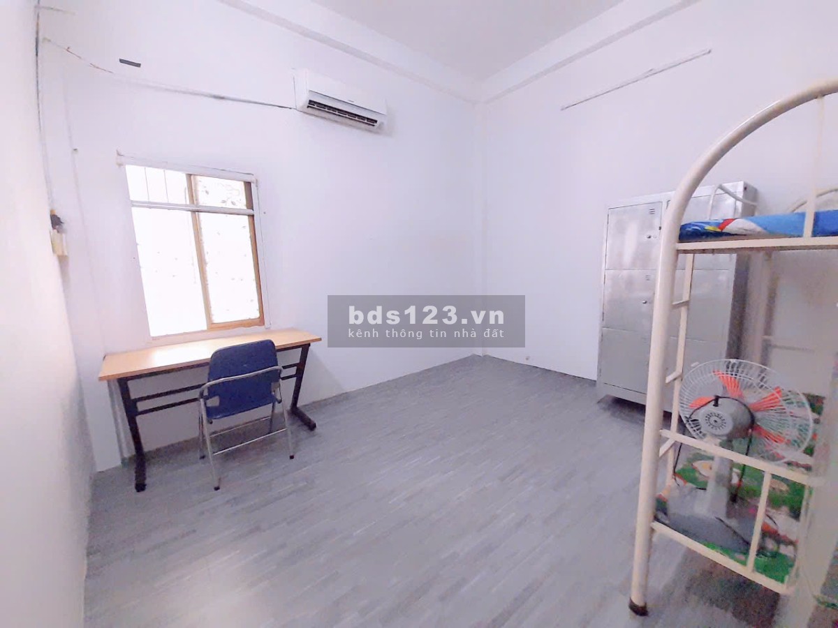 Phòng trọ trung tâm Quận 8 giá rẻ full nội thất thoáng mát