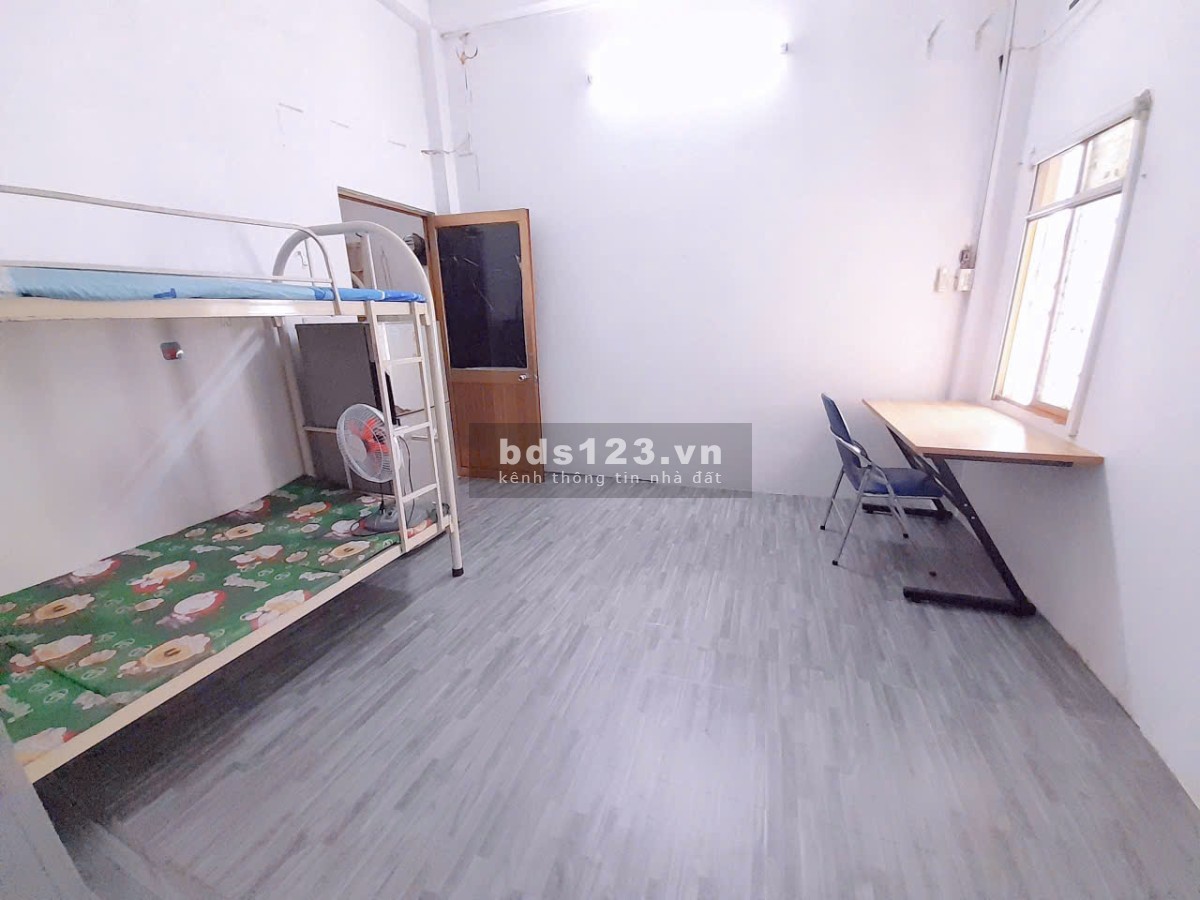 Phòng trọ trung tâm Quận 8 giá rẻ full nội thất thoáng mát