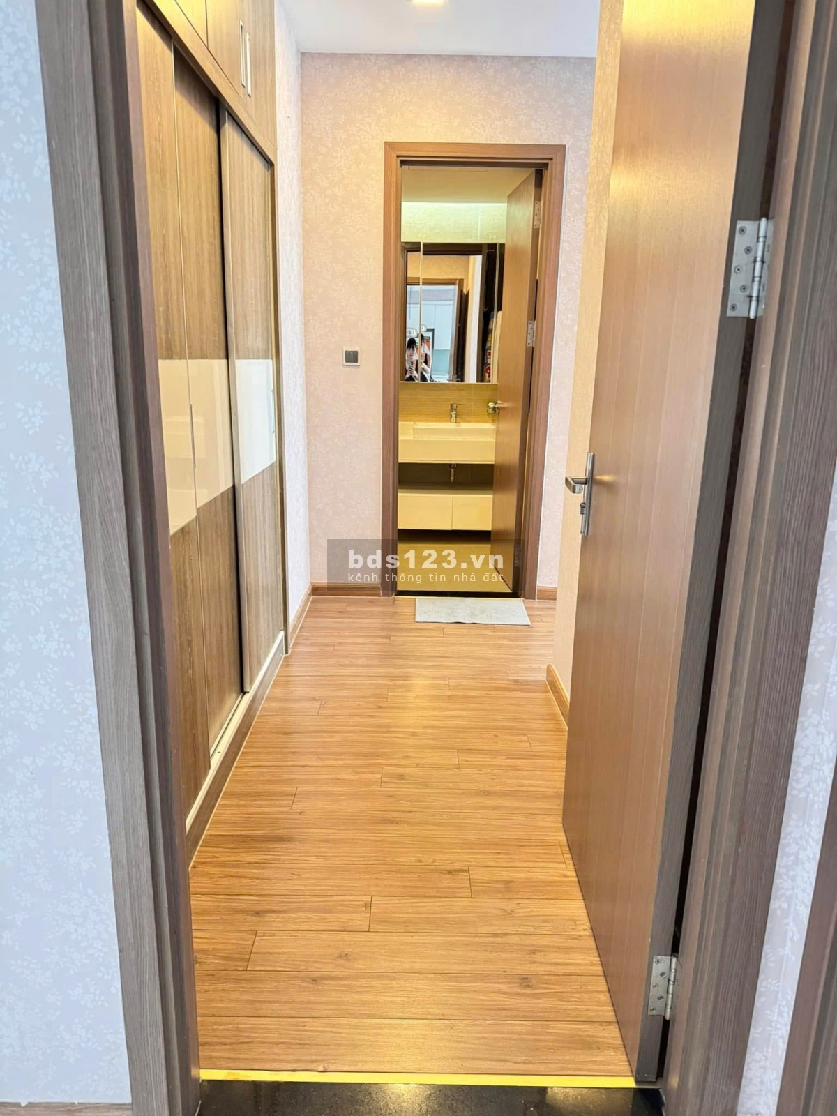Căn hộ chung cư Carillon 5, Tân Phú: 93m2, 3p ngủ, NT, giá 12.5tr