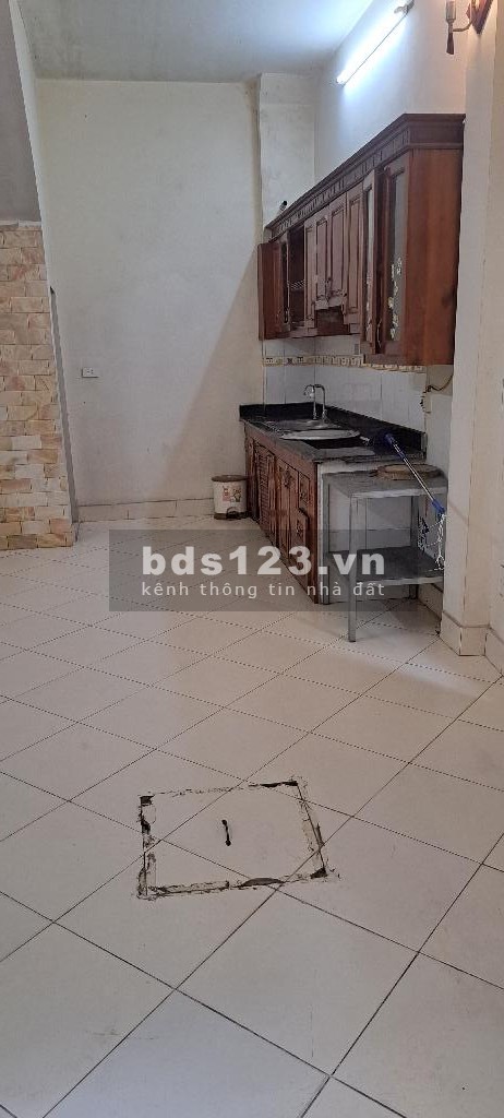 Bán nhà Võ Chí Công, Cầu Giấy, Siêu rẻ, 35m2, 5,75 tỷ