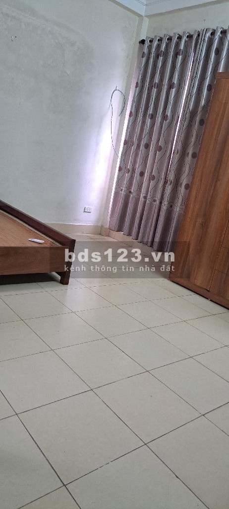 Bán nhà Võ Chí Công, Cầu Giấy, Siêu rẻ, 35m2, 5,75 tỷ